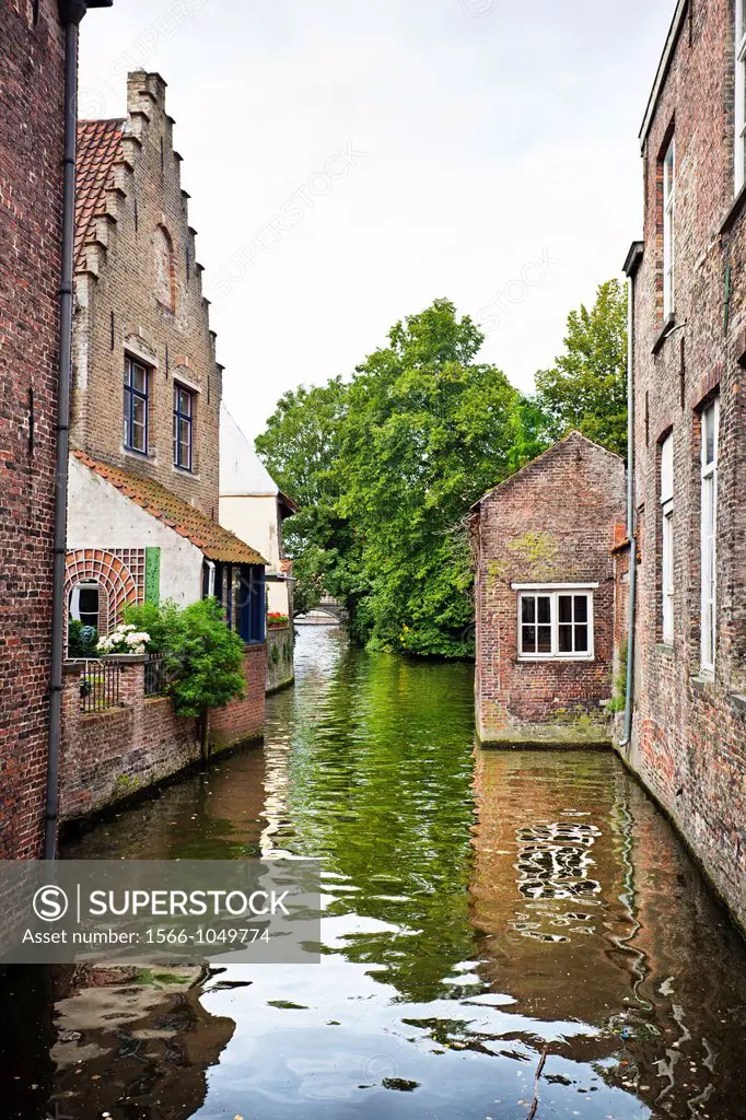 Canal, Brugge, Bruges, Flanders, Belgium.
