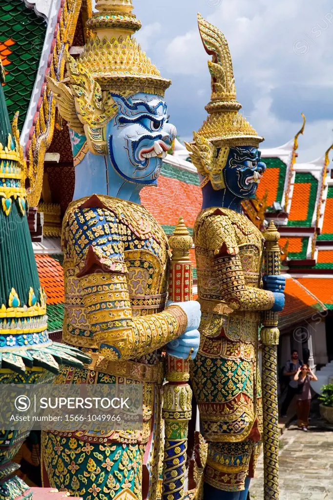 Demon guardian statues  Wat Phra Kaew  Grand palace  Bangkok, Thailand