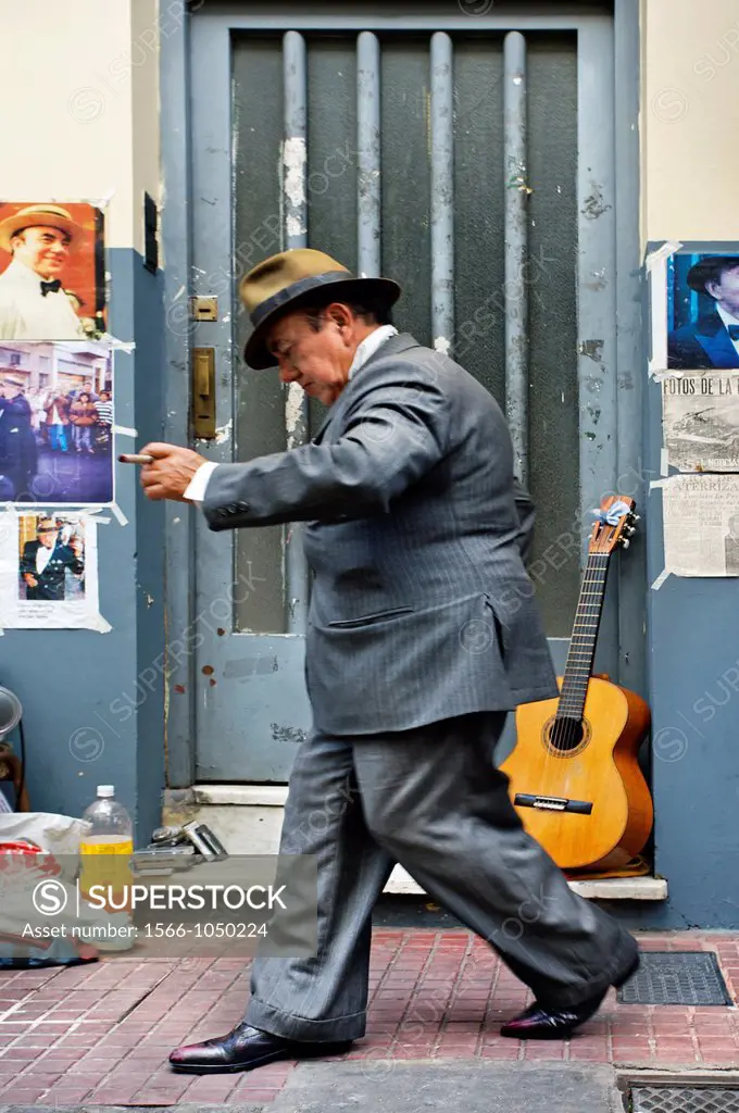 Showman at the San Telmo antique street market, Buenos Aires, Argentina.