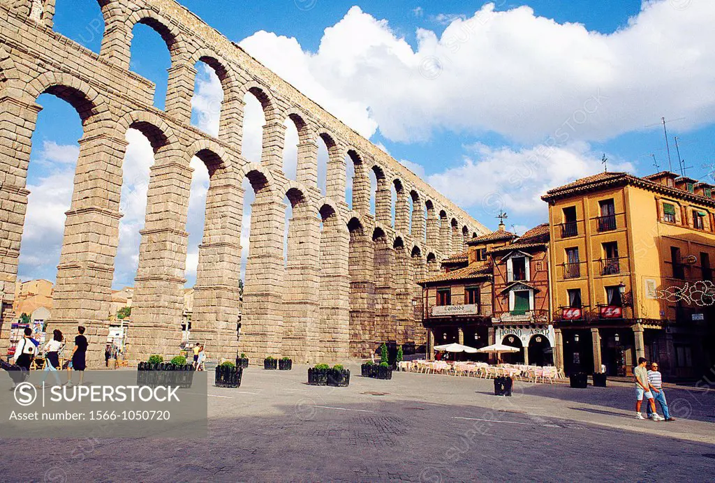 Roman aqueduct  Azoguejo Square Segovia, Castilla Leon, Spain 