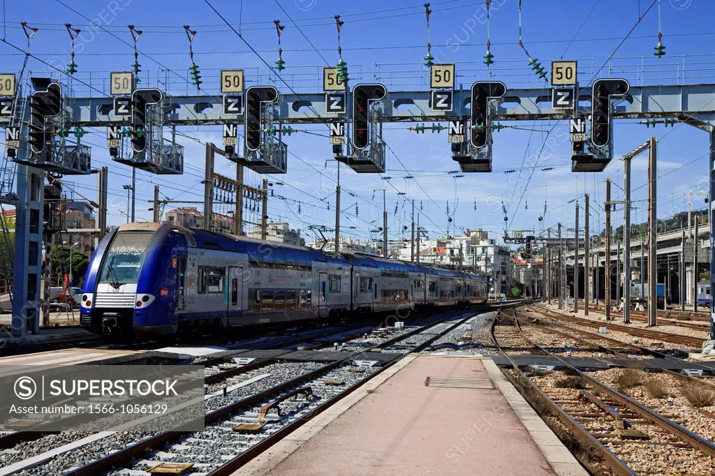 French train approaching Nice railway station