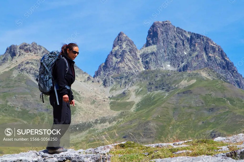 Mountaineer walking near Midi D´Ossau peak, in National Park des Pyrenees, in Bearn province  Atlantics Pyrenees  Aquitania, France  Europe