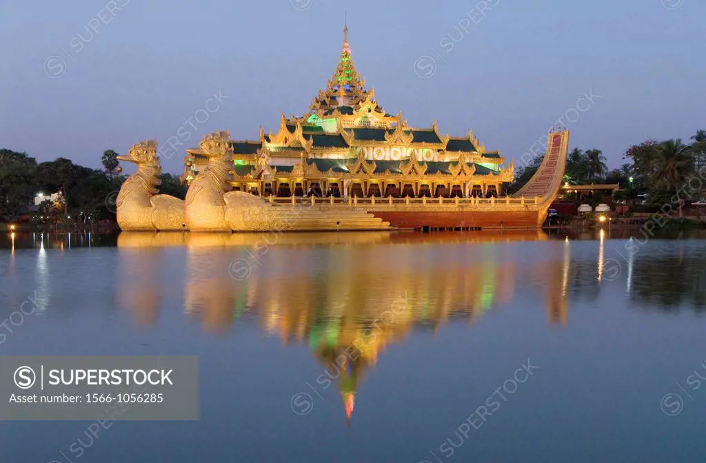 Karaweik barge in late evening, Kandawgyi Lake, Yangon (Rangoon), Myanmar (Burma)