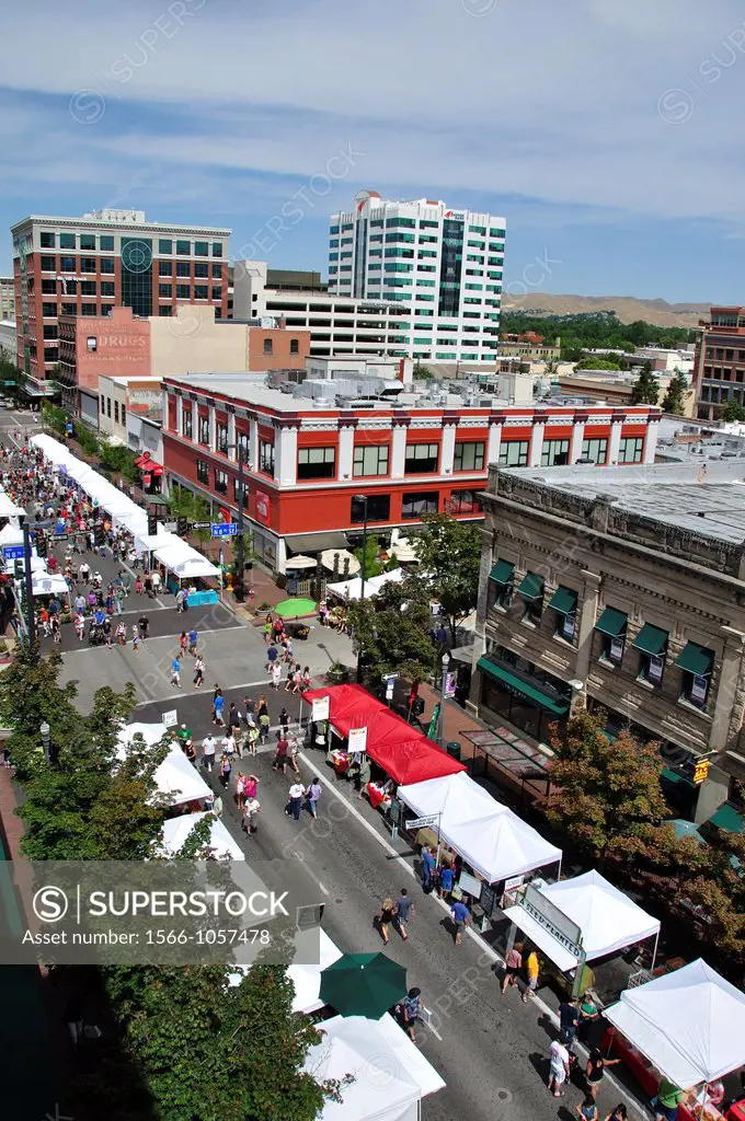 Saturday Market on Idaho Street intersection with 8th Street, Downtown Boise
