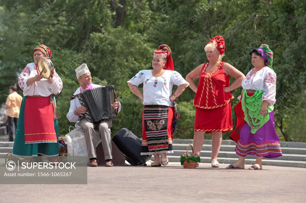 Entertainers in national costume, Kiev, Ukraine, Europe