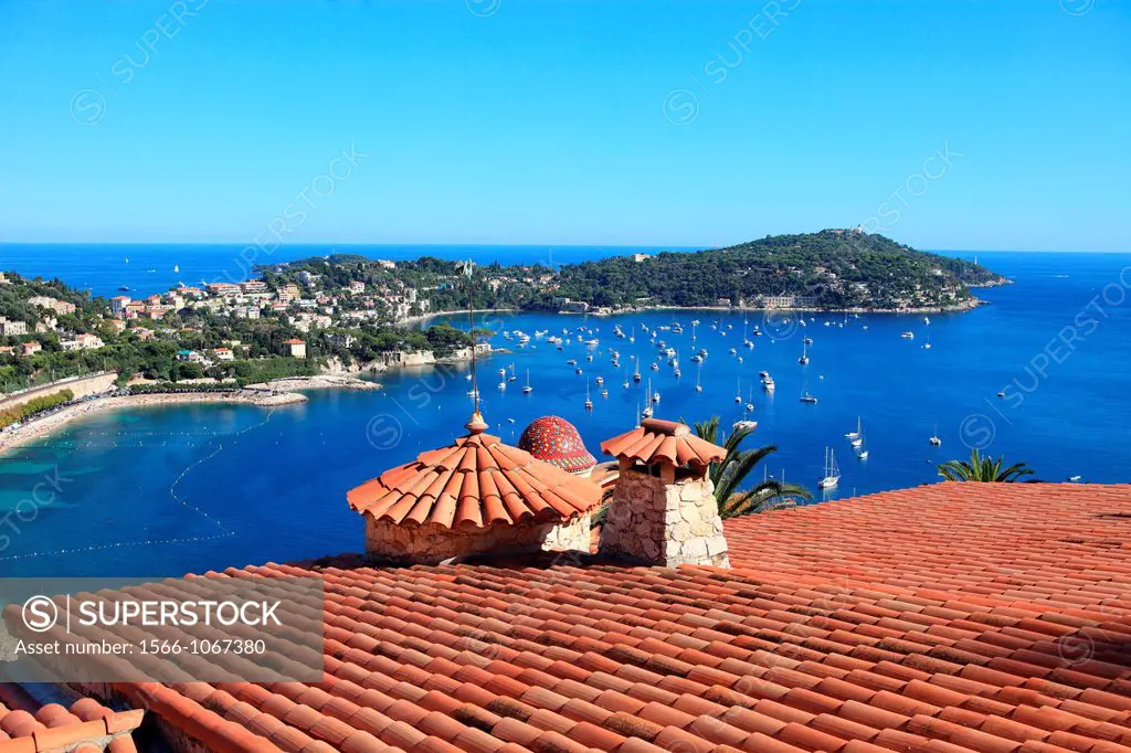 The coastal village of Villefranche sur mer and Cap Ferrat, French Riviera, Alpes-Maritimes, Provence-Alpes-Côte d´Azur, France, Europe