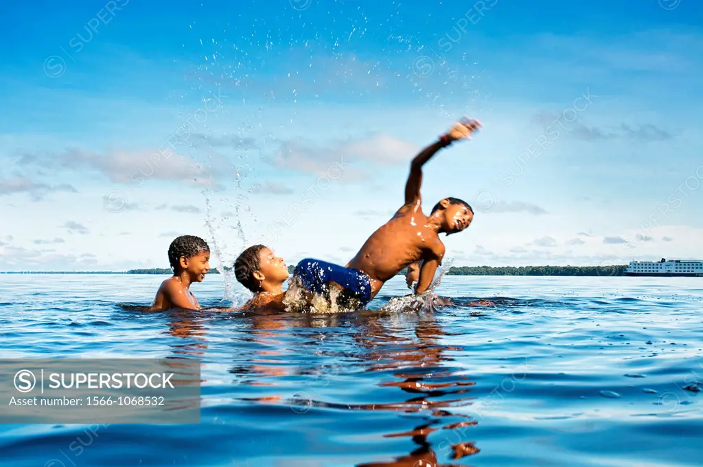 Children playing, Novo Ariau area  Rio Negro Black River, Amazonas state, the Amazon, Brazil.