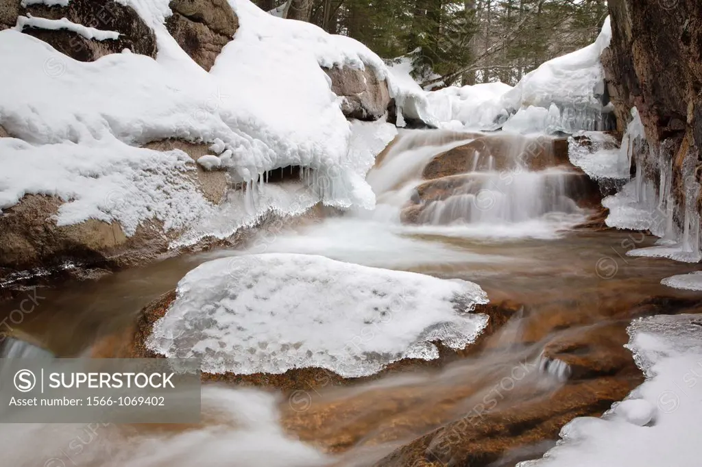 Franconia Notch State Park - The Baby Flume, which is located just below ´The Basin´ viewing area along the Pemigewasset River in Lincoln, New Hampshi...