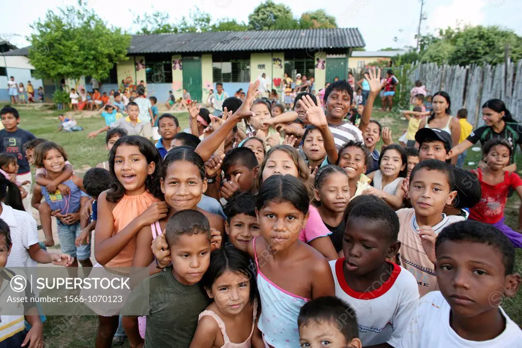 primary school children in Colombia