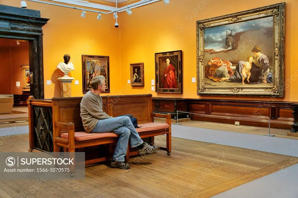 Victorian oil paintings in the permanent collection exhibition  Birmingham Museum and Art Gallery interior, UK
