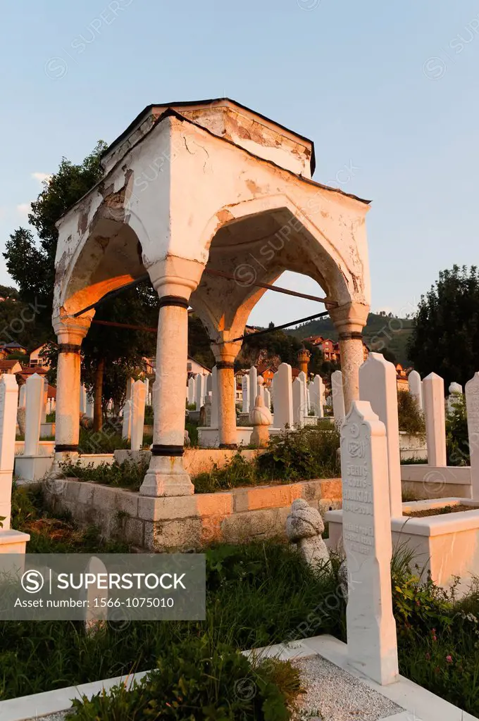 ´Jusuf vezira Turbe´ cemetery, Sarajevo, capital of Bosnia and Herzegovina, Europe