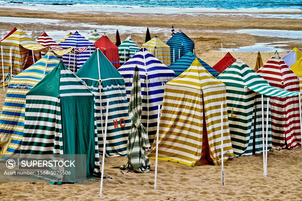 Beach huts in San Lorenzo beach, Gijón, Asturias, Spain