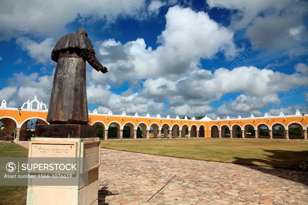 The statue of Pope John Paul II in the courtyard of Franciscan monastery of San Antonio de Padua  Izamal  Mexico.