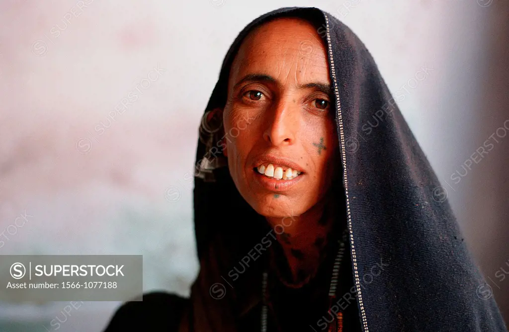 Woman belonging to the Rebari caste. From Kachchh area Gujarat, India. Rebari are pastoralists who still live in a traditional way. Staunch hindus, th...