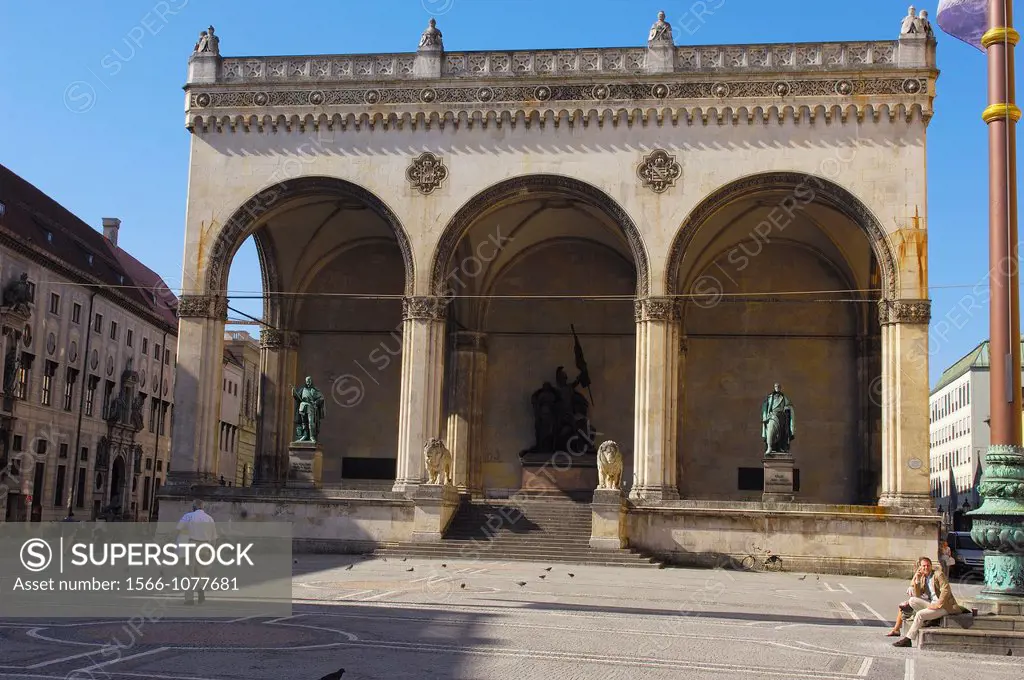 Feldherrnhalle, Odeonsplatz square, Munich, Bavaria, Germany, Europe