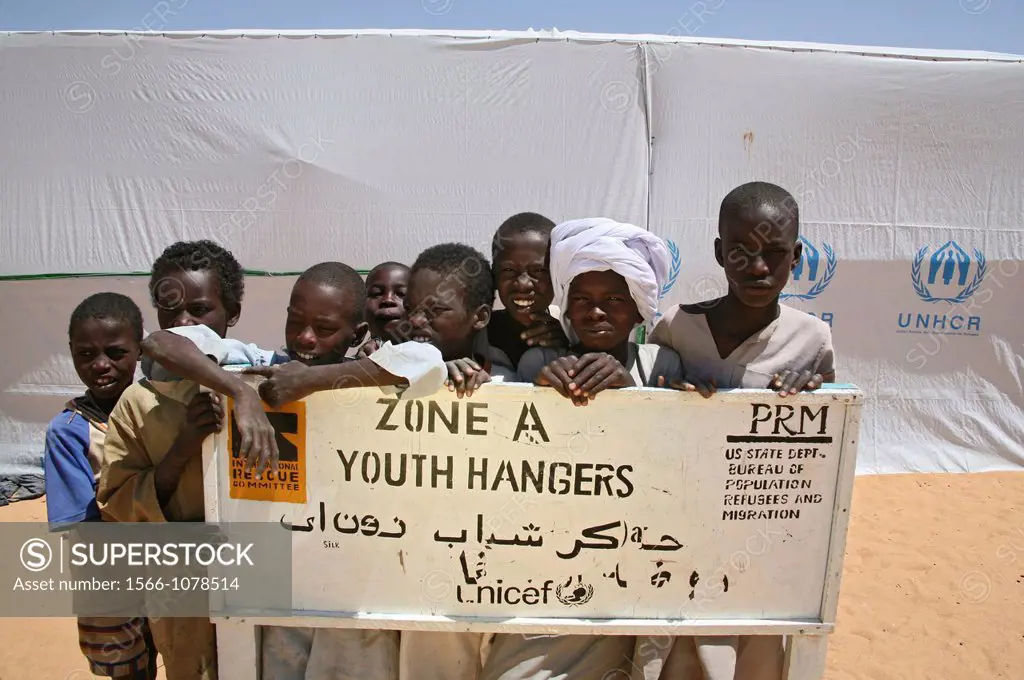 Primary school organised by UNHCR in Bahai refugee camp Sudanese refugee children receive education in these schools