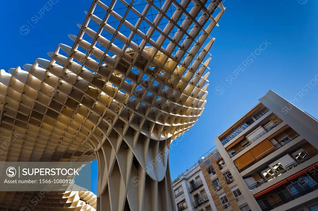 Spain, Andalucia Region, Seville Province, Seville, Plaza de la Encarnacion, Metropol Parasol, built 2011, Jurgen Mayer H, architect