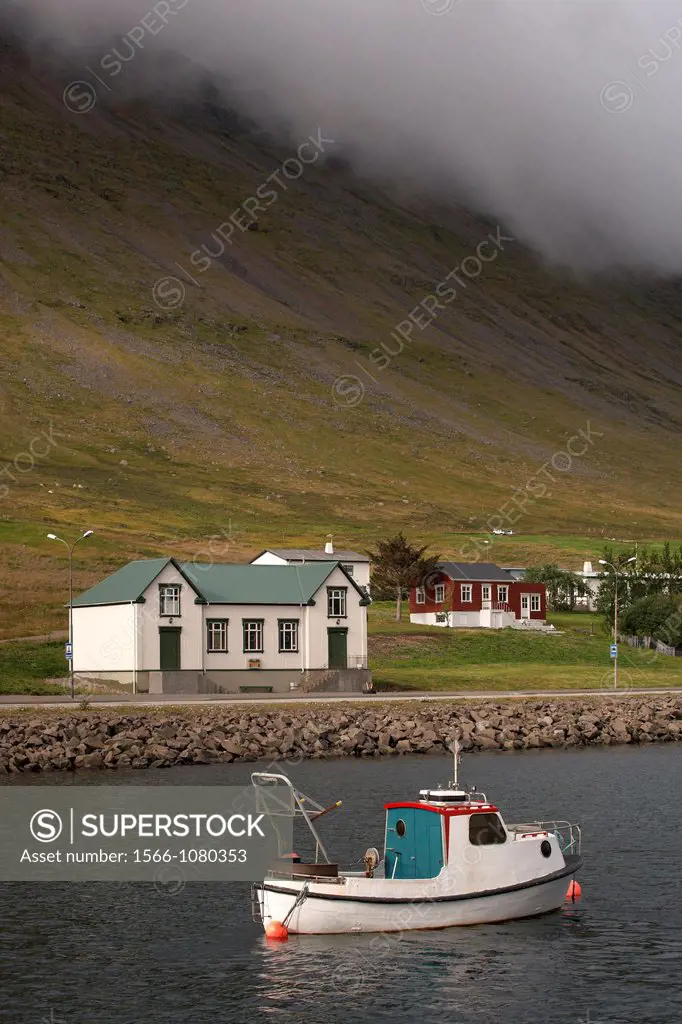 Fishing village of Súdavík, Western Fjord, Iceland