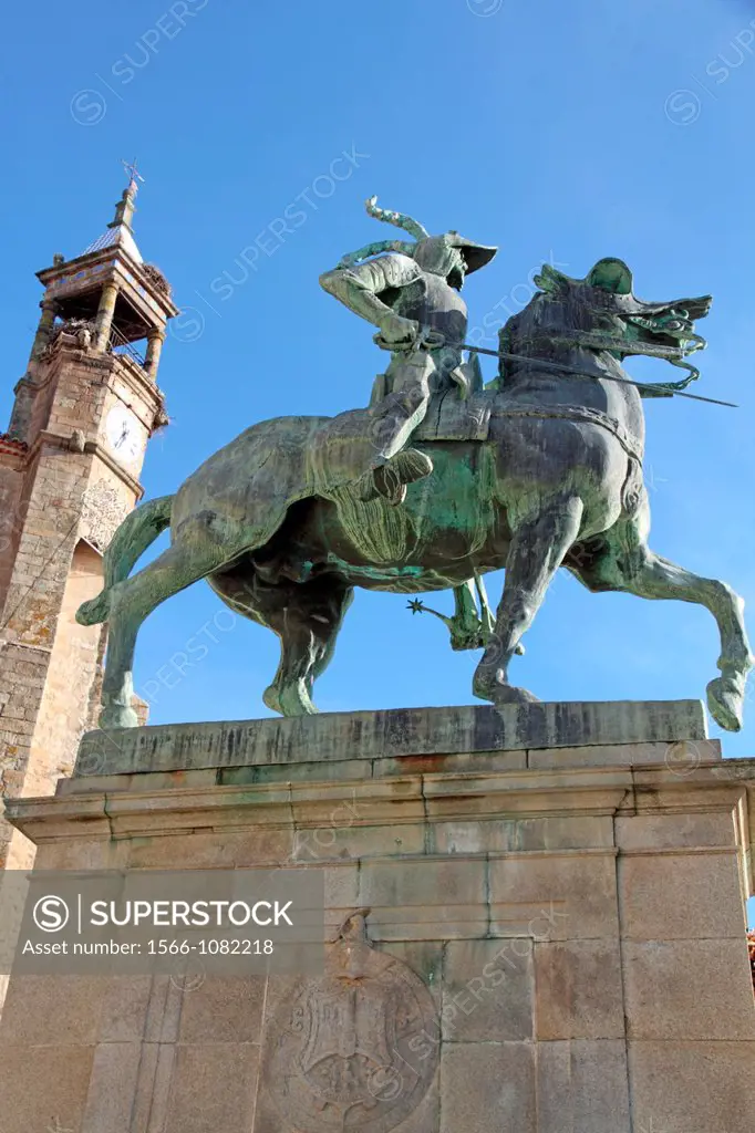 Equestrian monument to Francisco Pizarro, Old town of Trujillo, Caceres province, Extremadura, Spain