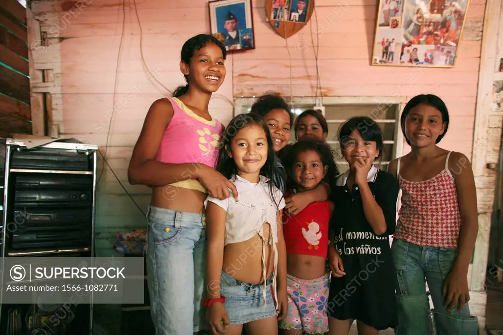children living in a slum, colombia