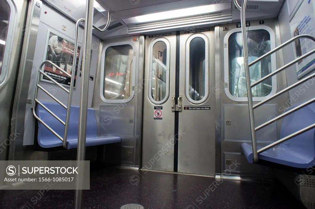 An empty New York City Transit Authority subway car on the ´E´ line, seen at its World Trade Center terminus
