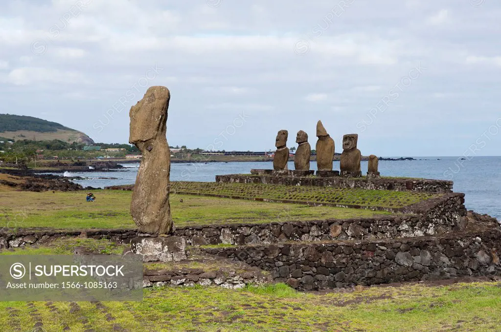 Ahu Tahai and Ahu Vai Uri, Tahat Archaeolocical Complex, Rapa Nui, Easter Island, Chile