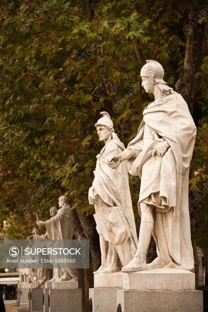 Spain, Madrid, Centro Area, Plaza de Oriente, statues of Spanish Kings by the Palacio Real, Royal Palace
