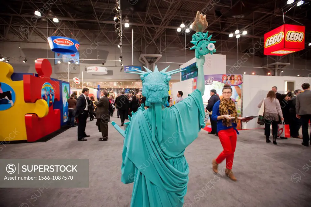 Statue of Liberty impersonator, promotes the Libby purse, distributed by the North American Bear Co at the 109th American International Toy Fair in th...
