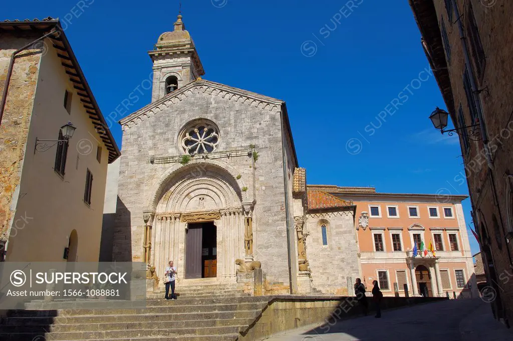 Collegiate church, San Quirico d´Orcia, Val d´Orcia, UNESCO World Heritage Site, Siena Province, Tuscany, Italy