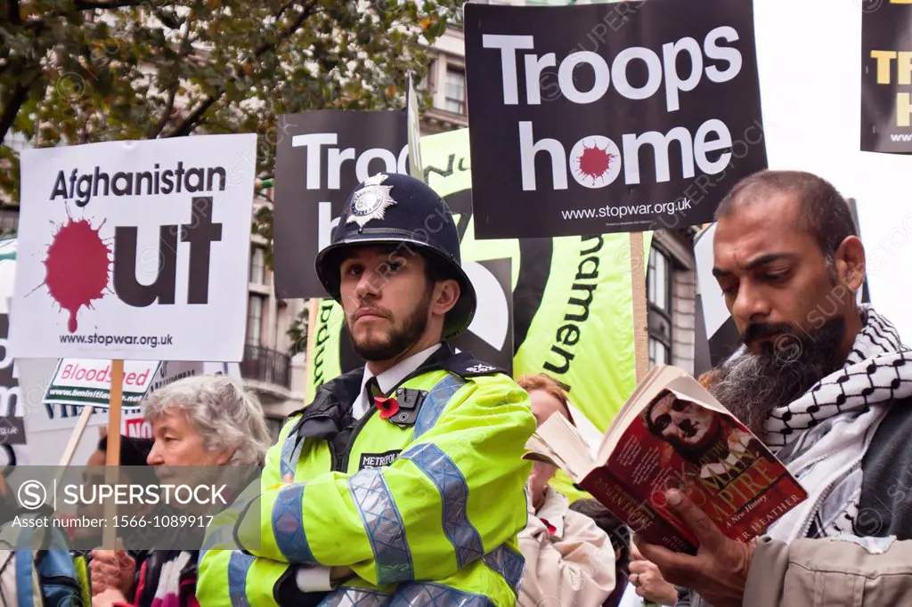 Demonstration - Bring the Troops Home Now Afghanistan Bring the Troops Home, Saturday 24 October 2009, Central London, 12 noon Hyde Park: March to Tra...