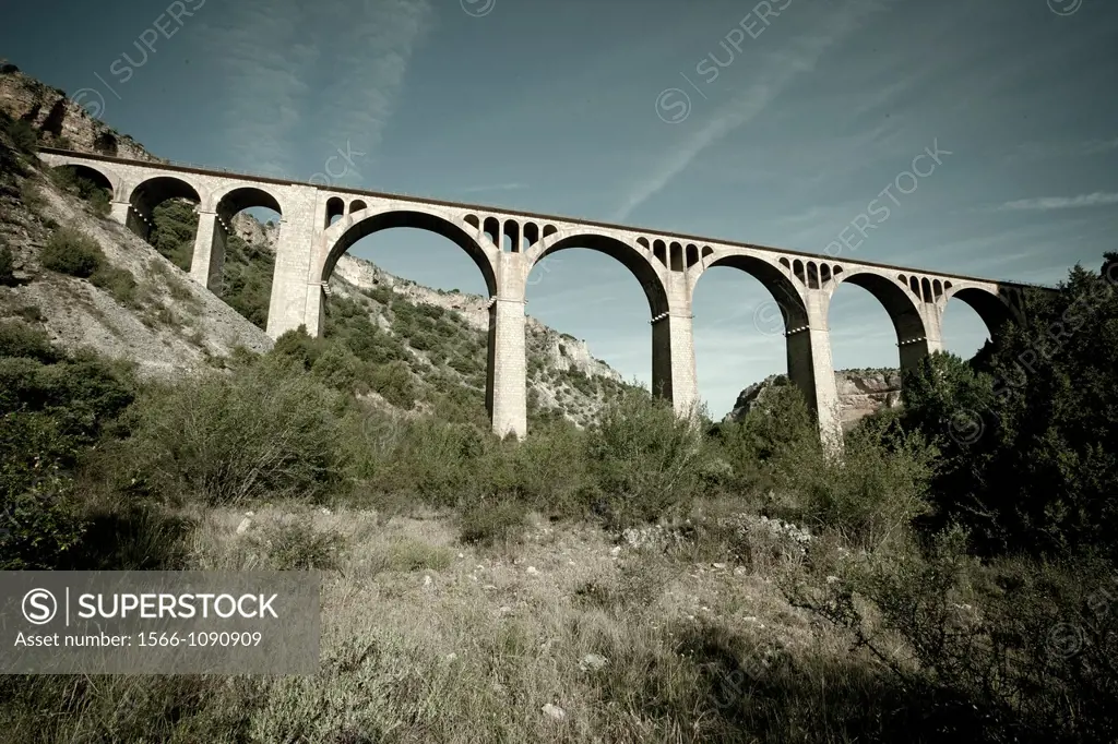 Riaza railway bridge  Riaza  Segovia  Castilla y León  Spain  Europe