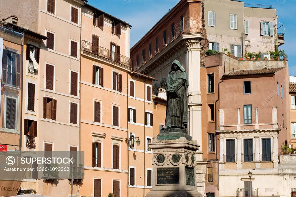 Giordano Bruno Monument, Campo de´ Fiori Square, Rome, Italy