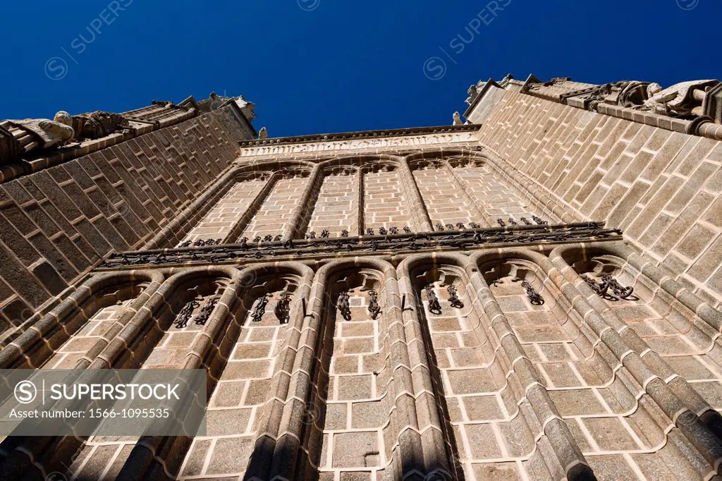 Southern facade of Monasterio de San Juan de los Reyes in Toledo, Castille La Mancha, Spain