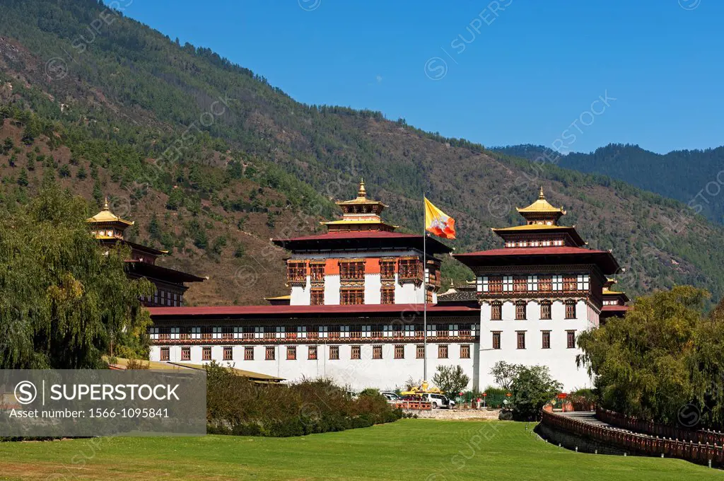 Seat of government Thimphu Dzong or Trashi Chhoe Dzong in the traditional architecural style, Thimphu, Bhutan