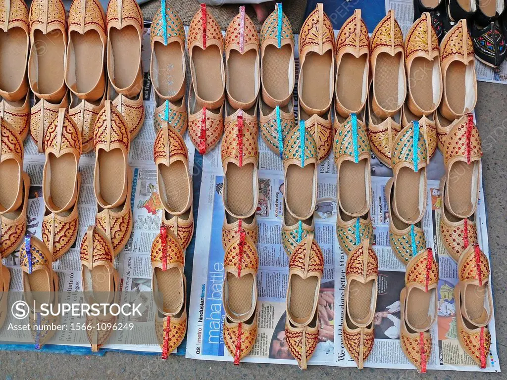 Traditional Shoes, Mojadi on display outside a shop, Pune, Maharashtra, India