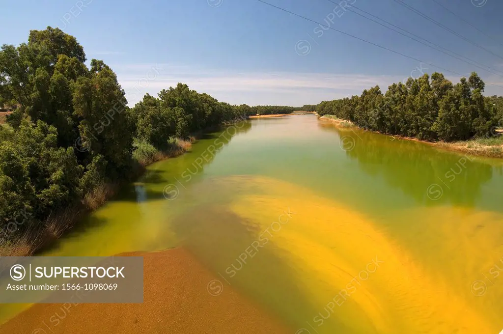 Pollution in the Odiel river, Gibraleon, Huelva-province, Spain,        