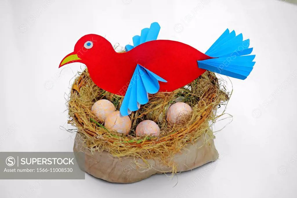 Model of Bird Nest.