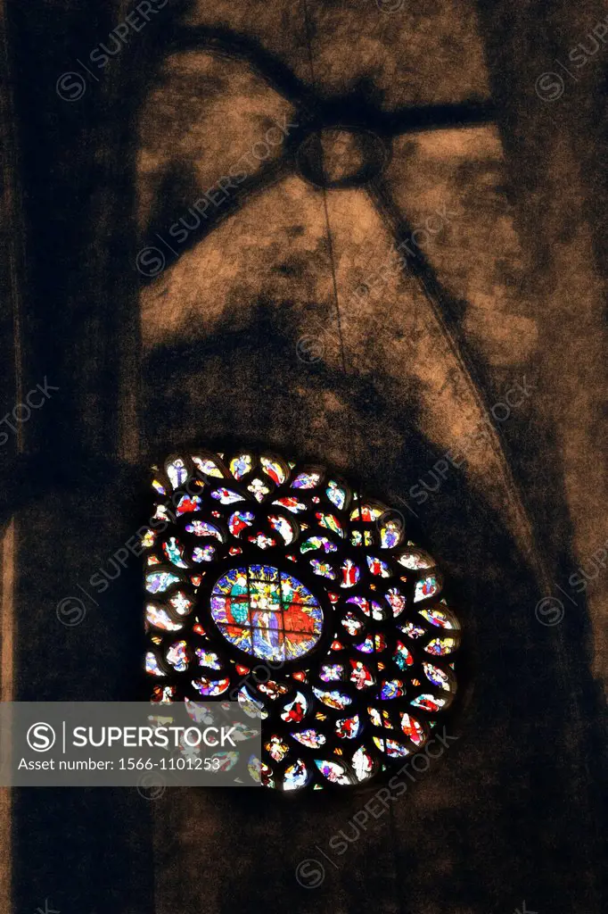 Rosette, Santa Maria del Mar Cathedral, built between 1329 and 1383, Barcelona, Catalonia, Spain