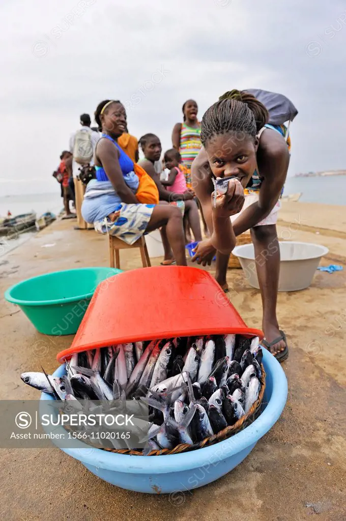 fish market, city of Sao Tome, Sao Tome Island, Republic of Sao Tome and Principe, Africa.