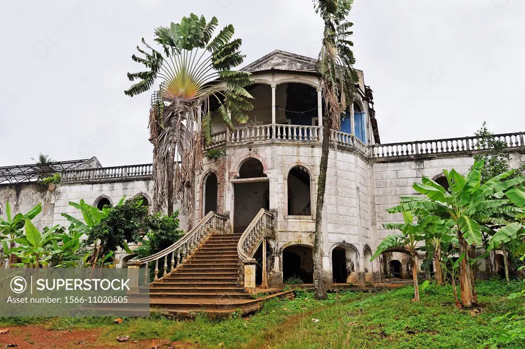 former ruined hospital of the roca plantation Agua Ize, Sao Tome Island, Republic of Sao Tome and Principe, Africa.