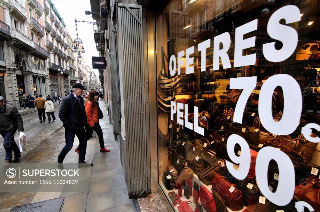Shop with discounts, Carrer Ferran street, Gothic area, Ciutat Vella district, Barcelona, Catalonia, Spain
