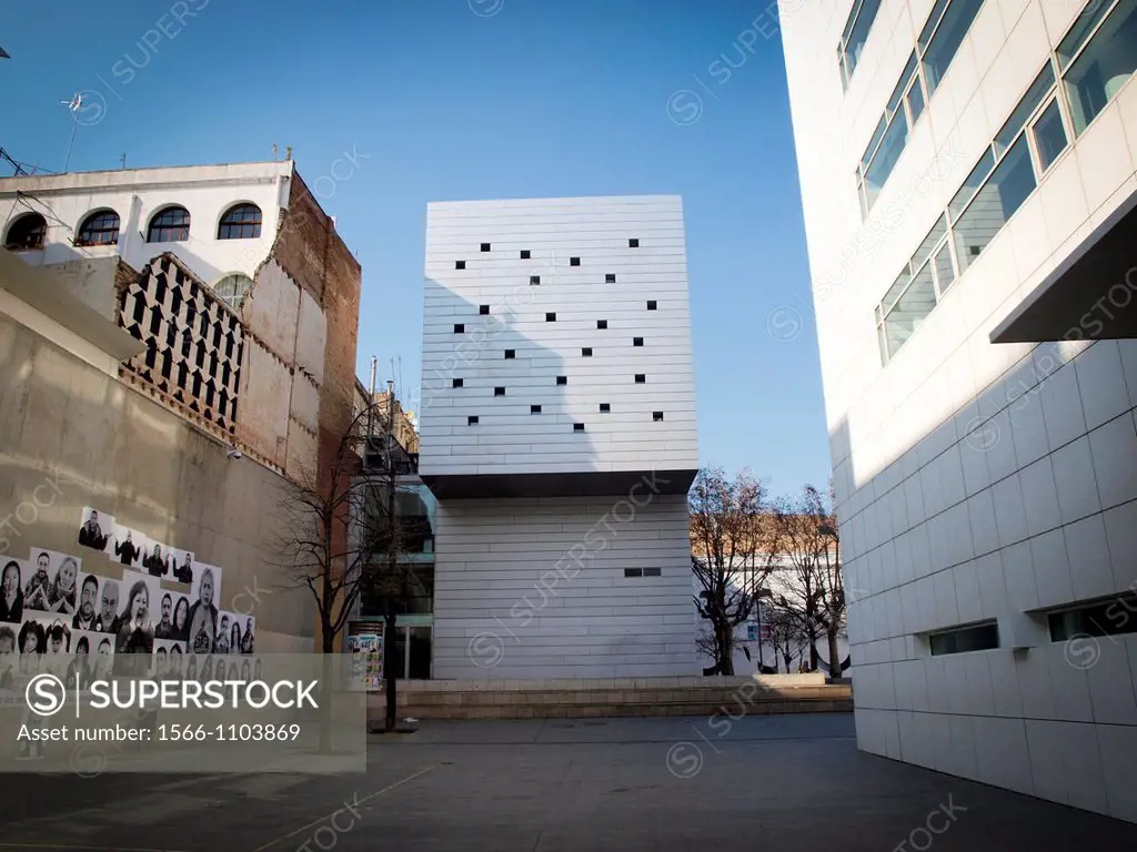 Building of the Blanquerna Communication University. Plaça de Joan Coromines. Barcelona. Catalonia. Spain.