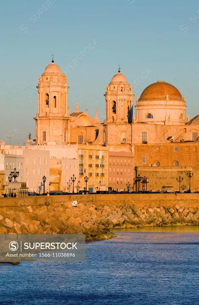 the cathedral and the levee in Campo del Sur. Cádiz, Andalusia, Spain.