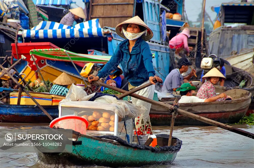 Vietnam. Delta of the Mekong river. Floating market of Cái Rang.
