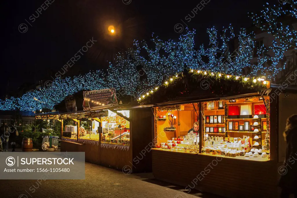 Christmas market at night, Strasbourg, Alsace, France