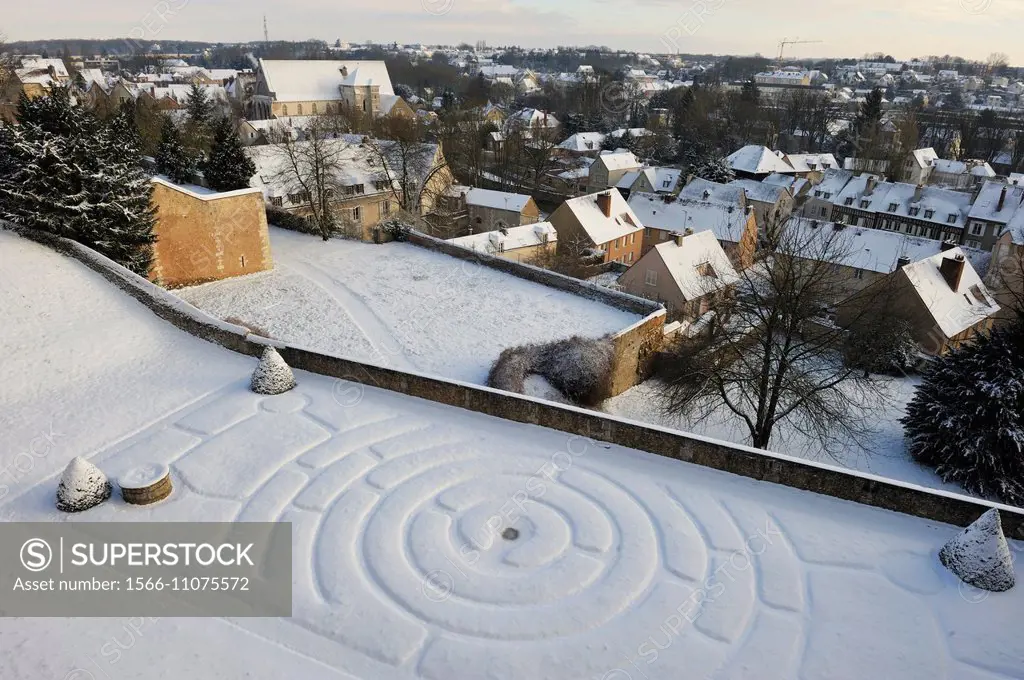 labyrinth covered by snow in the gardens of the Episcopal Palace, Chartres in winter, Eure-et-Loir department, Centre region, France, Europe.