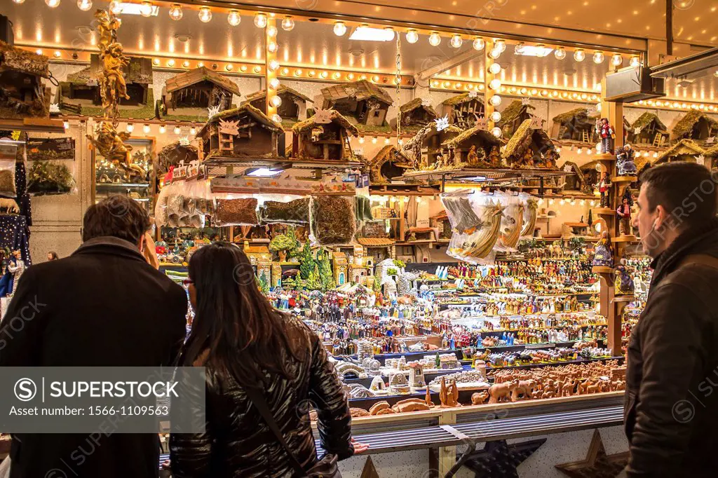 Christmas market, Strasbourg, Alsace, France