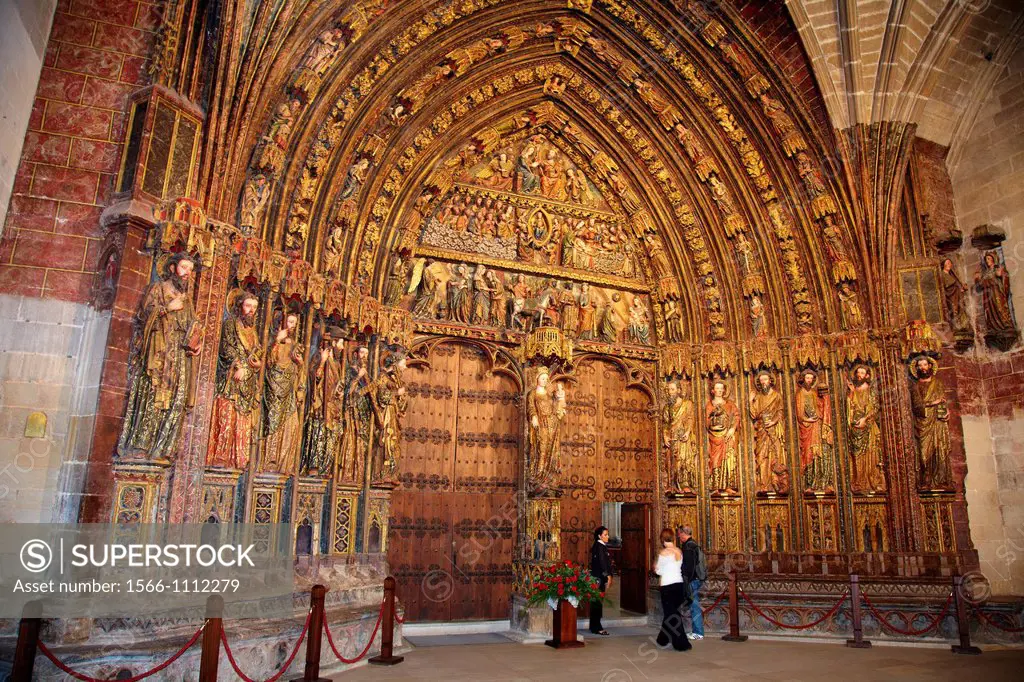 Polychrome Gothic front, church of Santa Maria de los Reyes, Laguardia, Rioja Alavesa, Alava, Basque Country, Spain