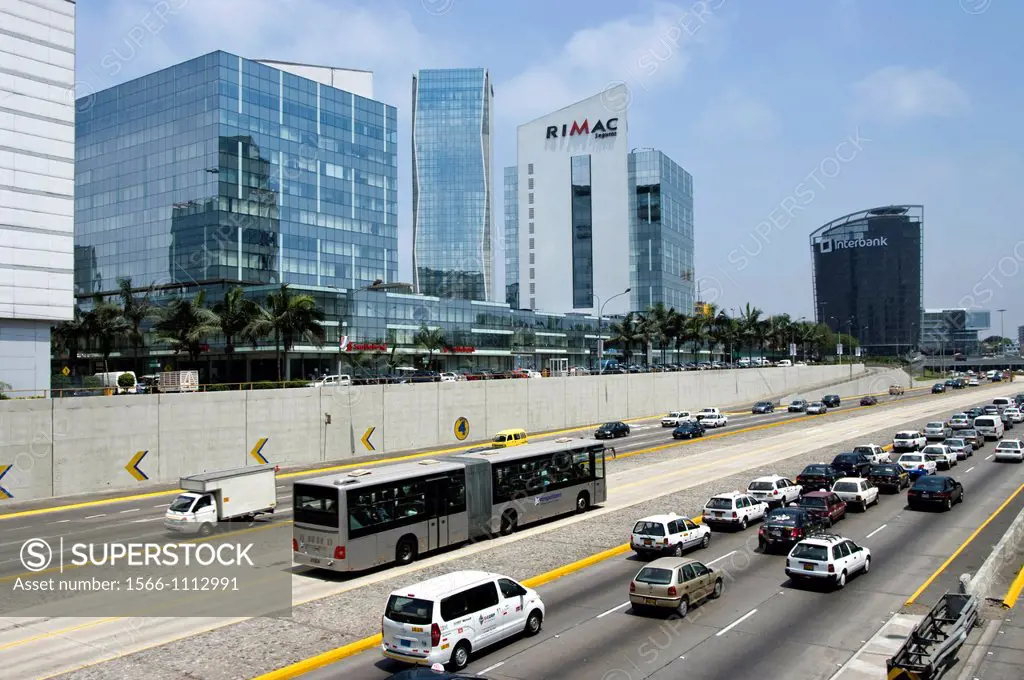 Perú. Lima city. San Isidro. Financial district. Expressway. New Metropolitan transport.