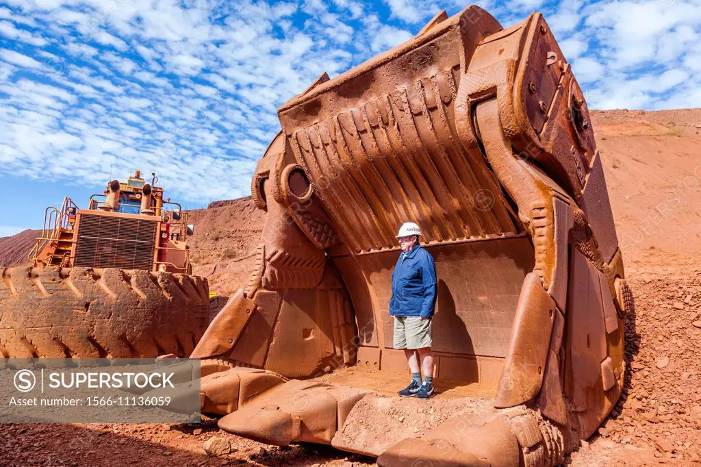 Australia, Western Australia, Pilbara, Tom Price, giant excavator bucket at Tom Price iron ore mine.